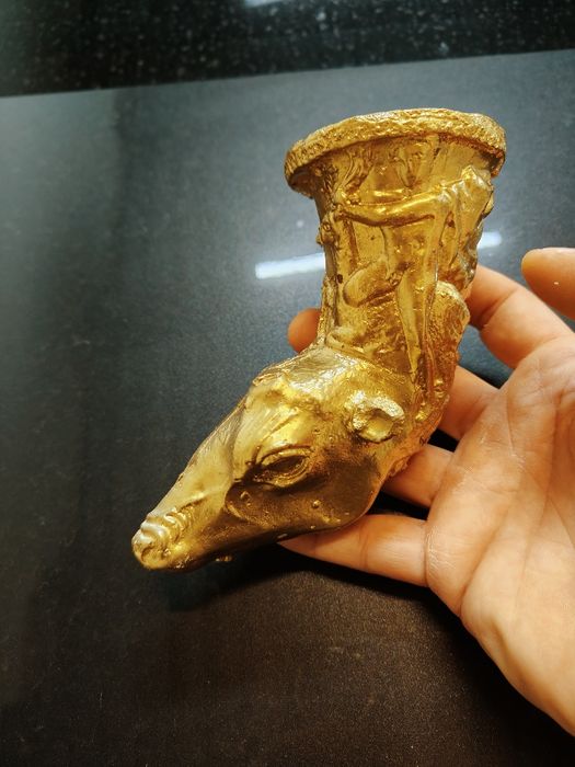 Панагюрското съкровище каменни статуетки