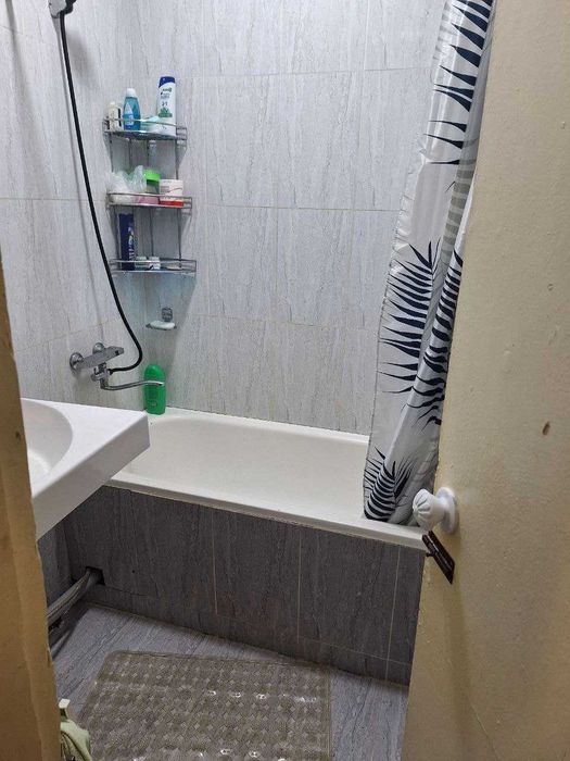 V2196 ПРОДАЕТСЯ 2/1/4 на: Yunusobod 15 55м2