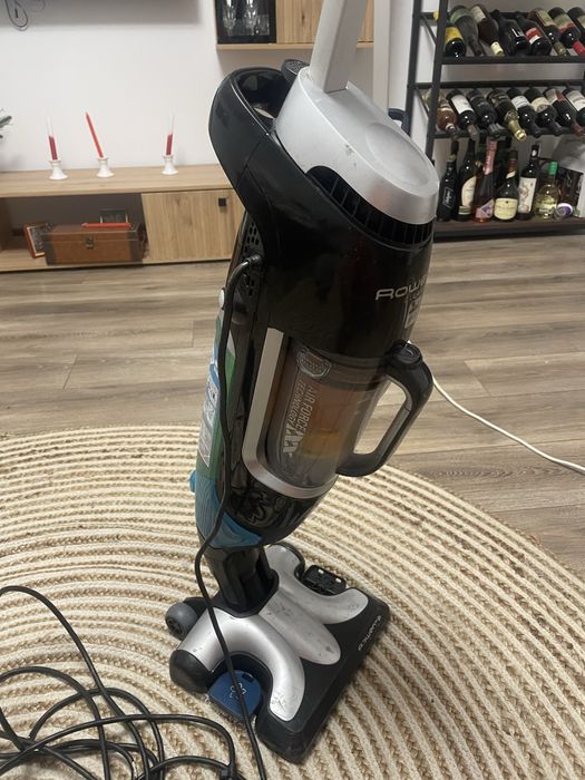 Aspirator cu mop rowenta clean&steam