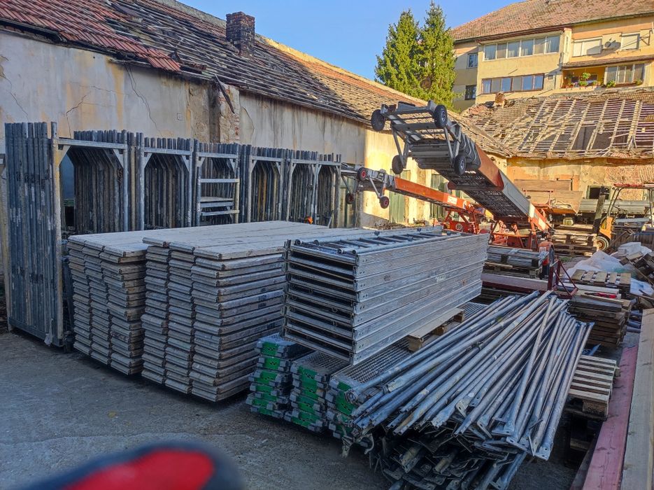 Închiriez schele fațada ALFIX