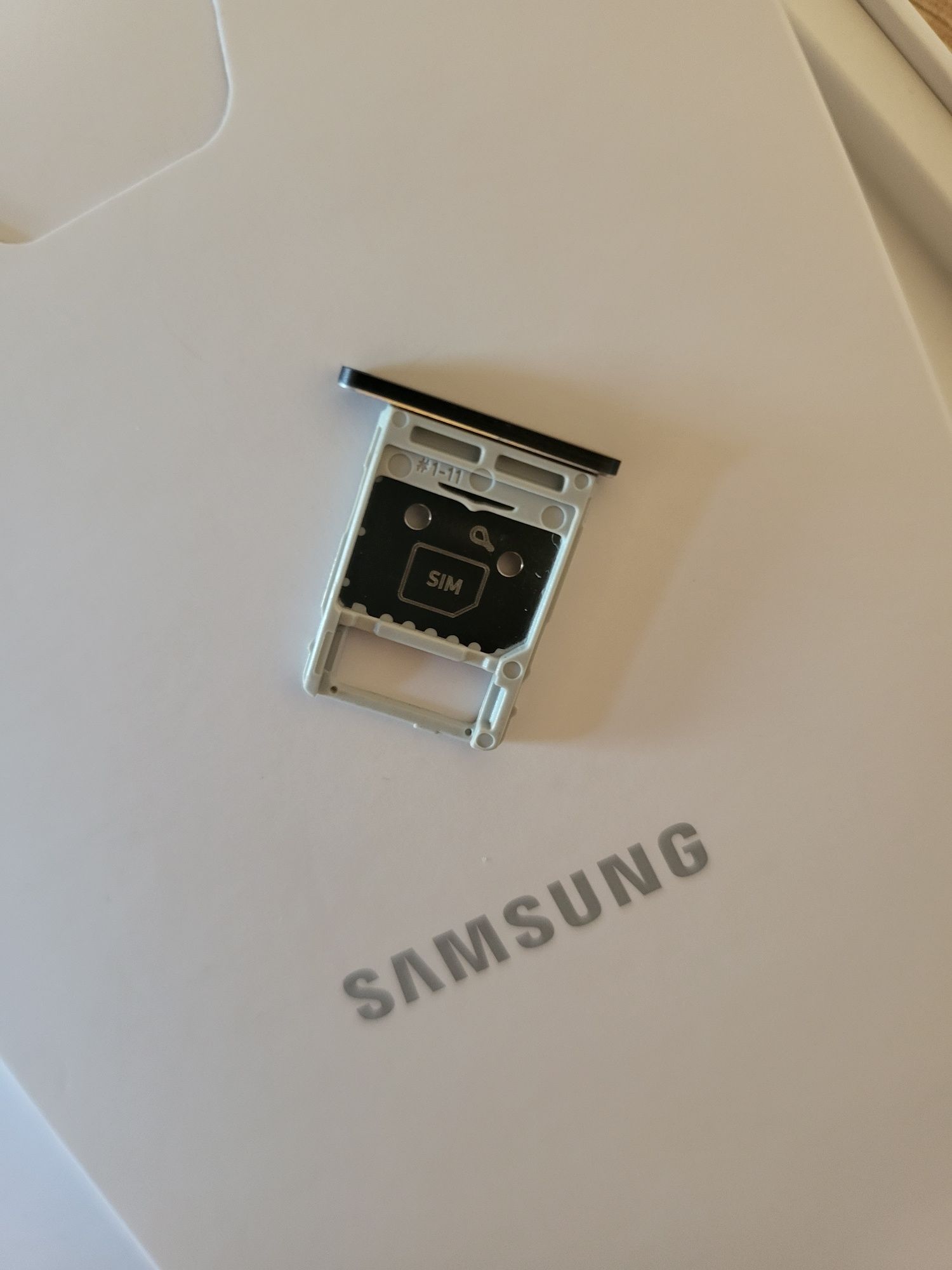 Galaxy Tab S8+5G cu Sim 256GB,8gb
