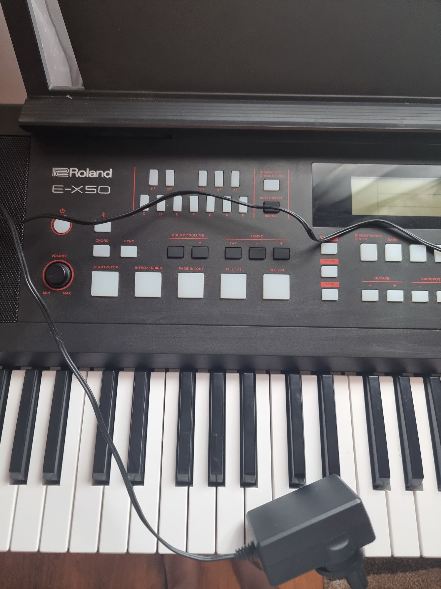 Pian digital Roland E- X50