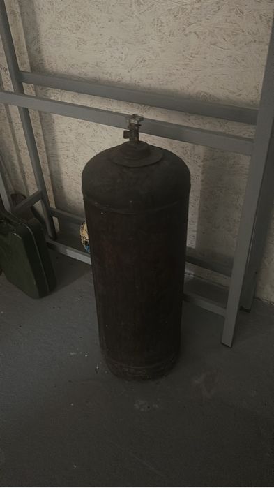 Продаю газовый балон