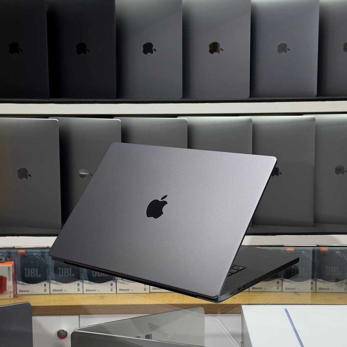 Macbook Pro 16 M3 Pro Nasiya Savdo bor