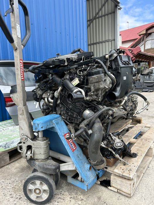 Carcasă filtru aer stânga Mercedes X Class X 350 Cdi 2019