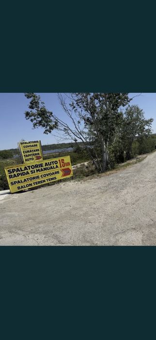 De vanzare sau de Inchiriat