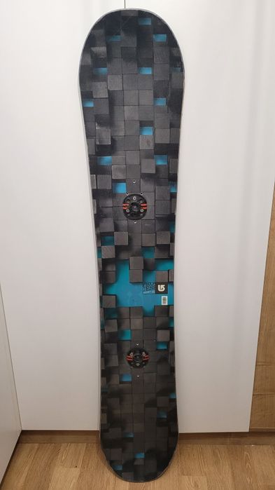 Placa snowboard Burton 155 cu legături Burton 3D