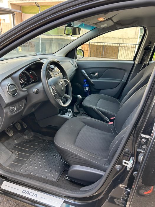 Logan 2018,proprietar, km155000reali,AC,geamuri electrice fata/spate,