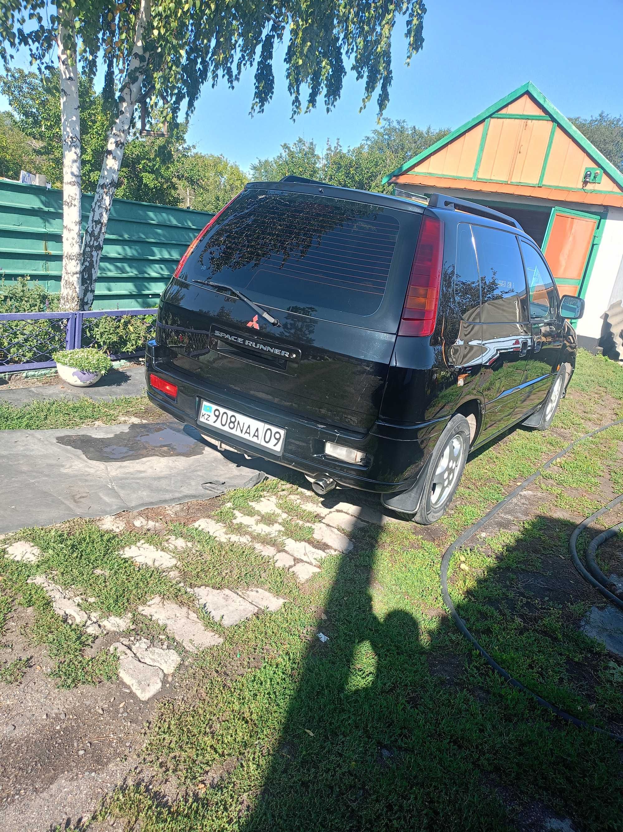 Продается Mitsubishi Space Runner