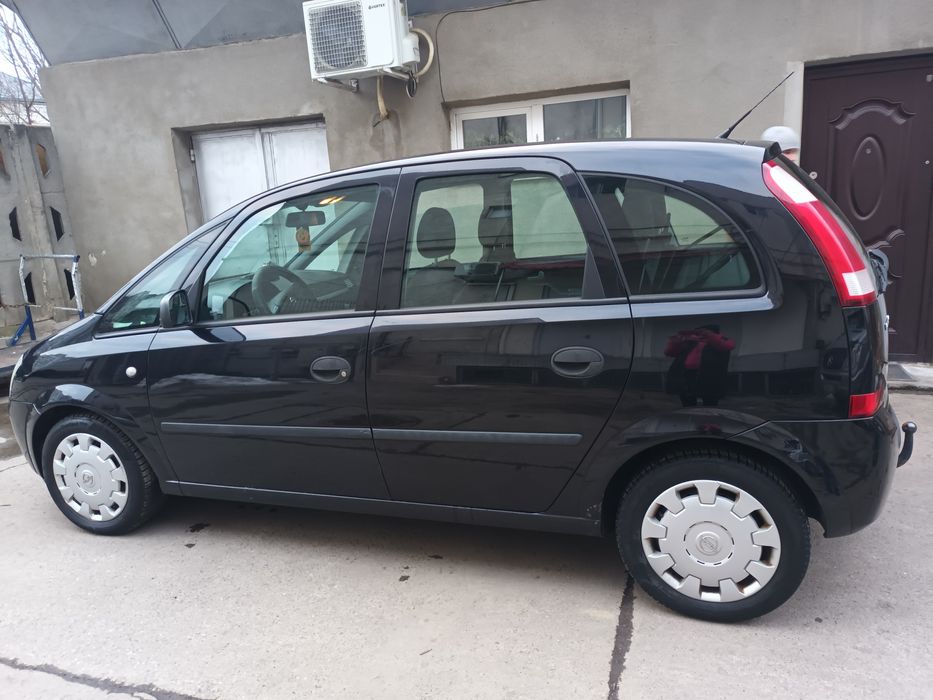 Vând Opel meriva