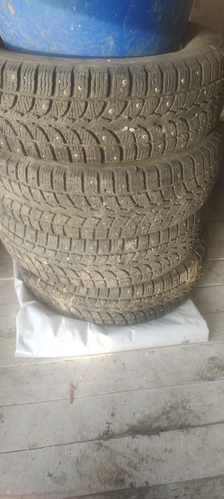 Продаю шины на 14