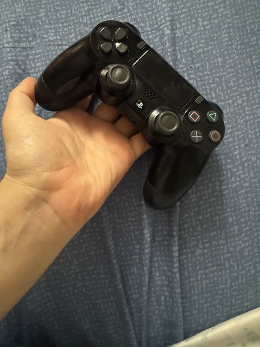 PlayStation 4 Pro – Putere 4K pentru Gaming și Entertainment