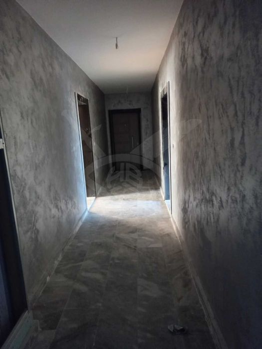 Продава се Двустаен апартамент в Пловдив, Кючук Париж - 76 кв.м за 1200 €/кв.м - Снимка #1