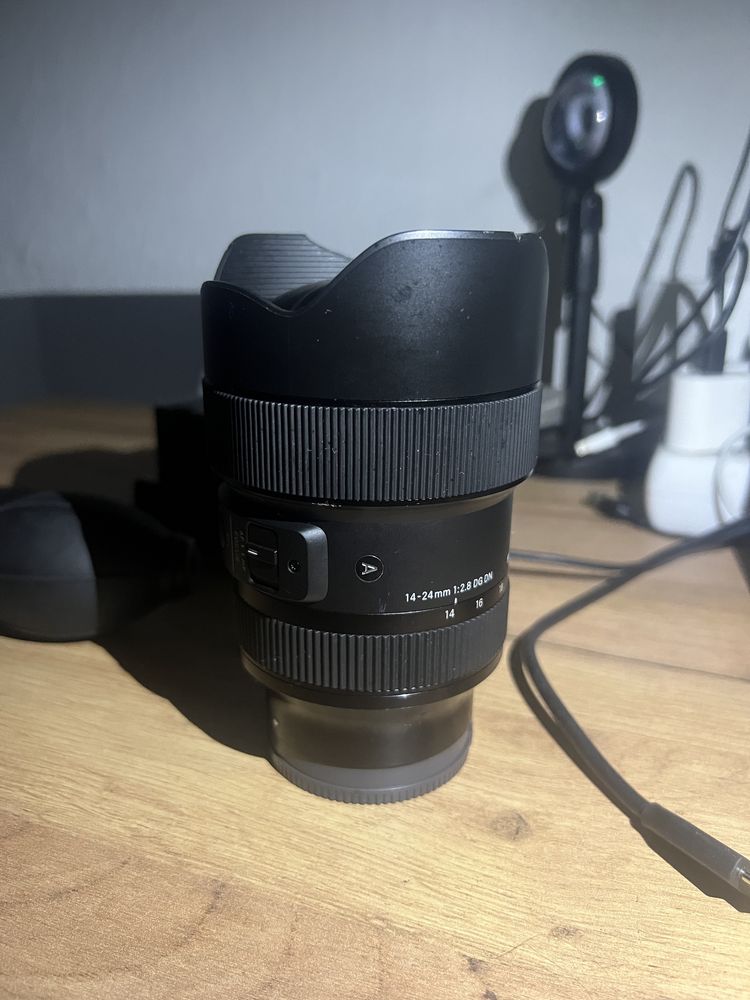 Vand Sigma 14-24 F2.8 in stare de functionare perfecta