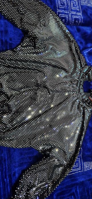 Bluza crop top stralucitoare