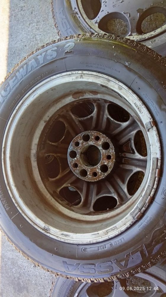 Оригинални Джанти с гуми W124 R15 5x112