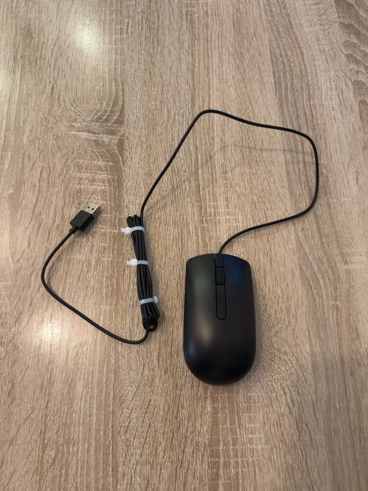 Mouse Dell cu fir
