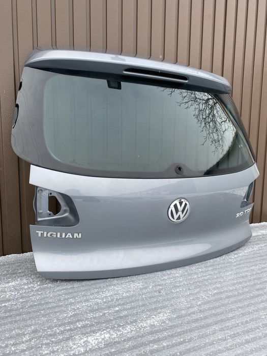 Haion vw Tiguan 5N cod de culoare LR7N   2008-2012