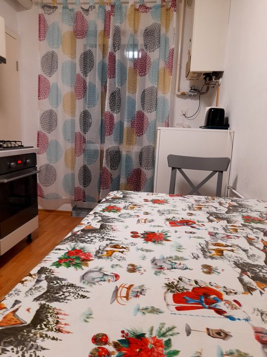 Vind perdele din două buc noi.