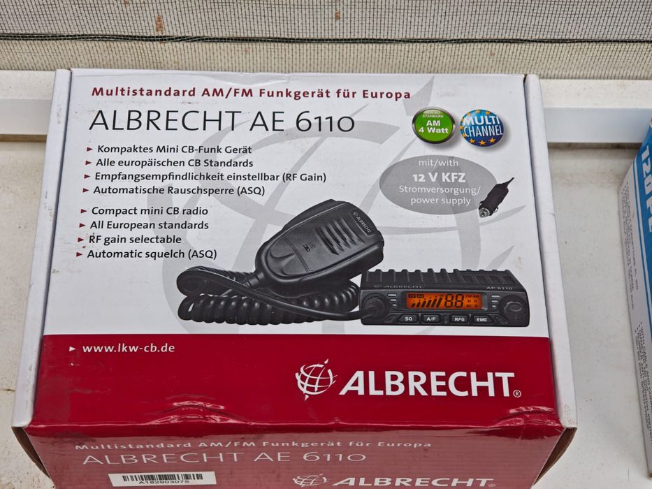 Statie CB. AE6110 și antena 145cm
