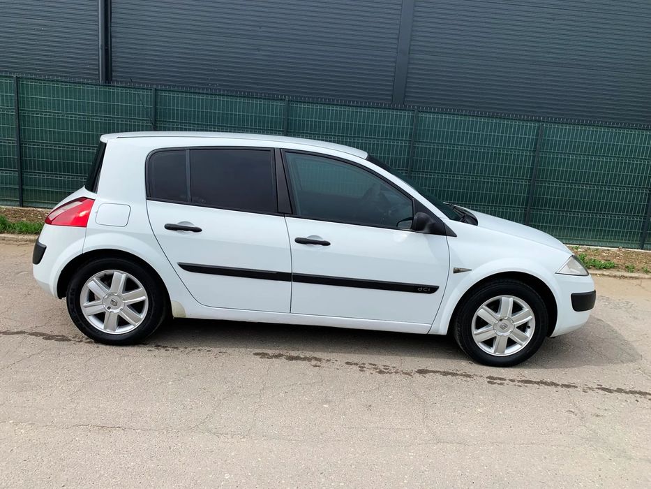 Renault Megane RENAULT MEGANE 2 Hatchback_1.5DCI_Alb_2005_Jante Aliaj 16_MOTOR DEFECT