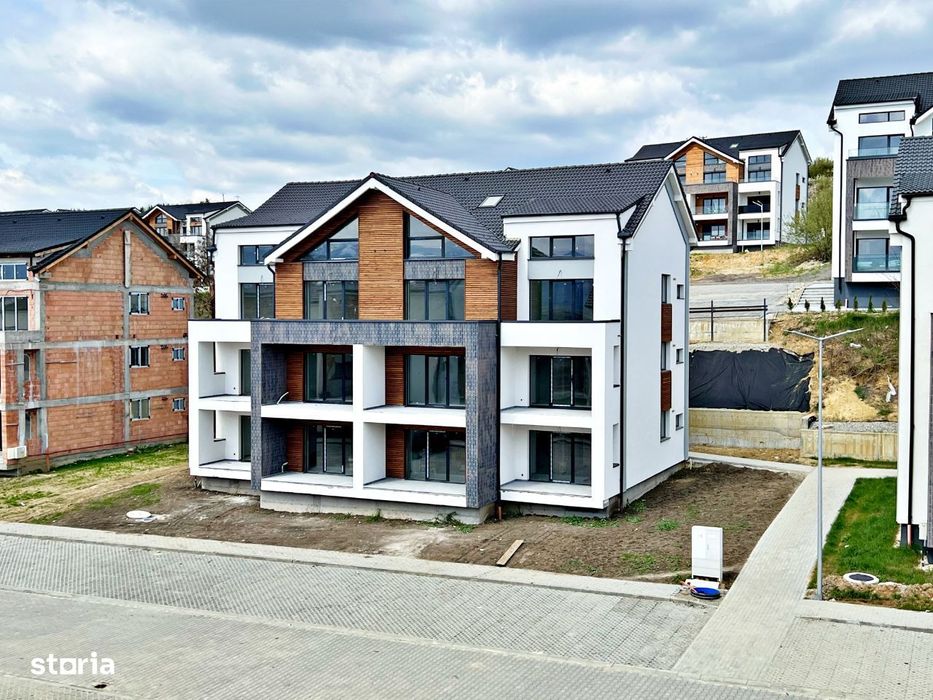 Apart. cu 2 cam. pe două nivele - Vila design modern în Cristian-Sibiu