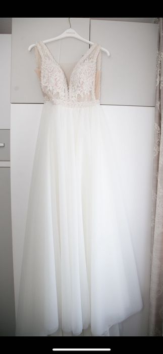 Rochie mireasa ,