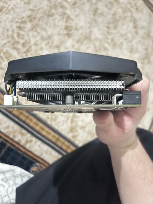 Продам видеокарту GTX1050Ti от MSI