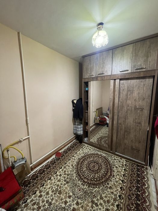 Chirchiq shahri katta bozor yonida 1xonali uy sotiladi