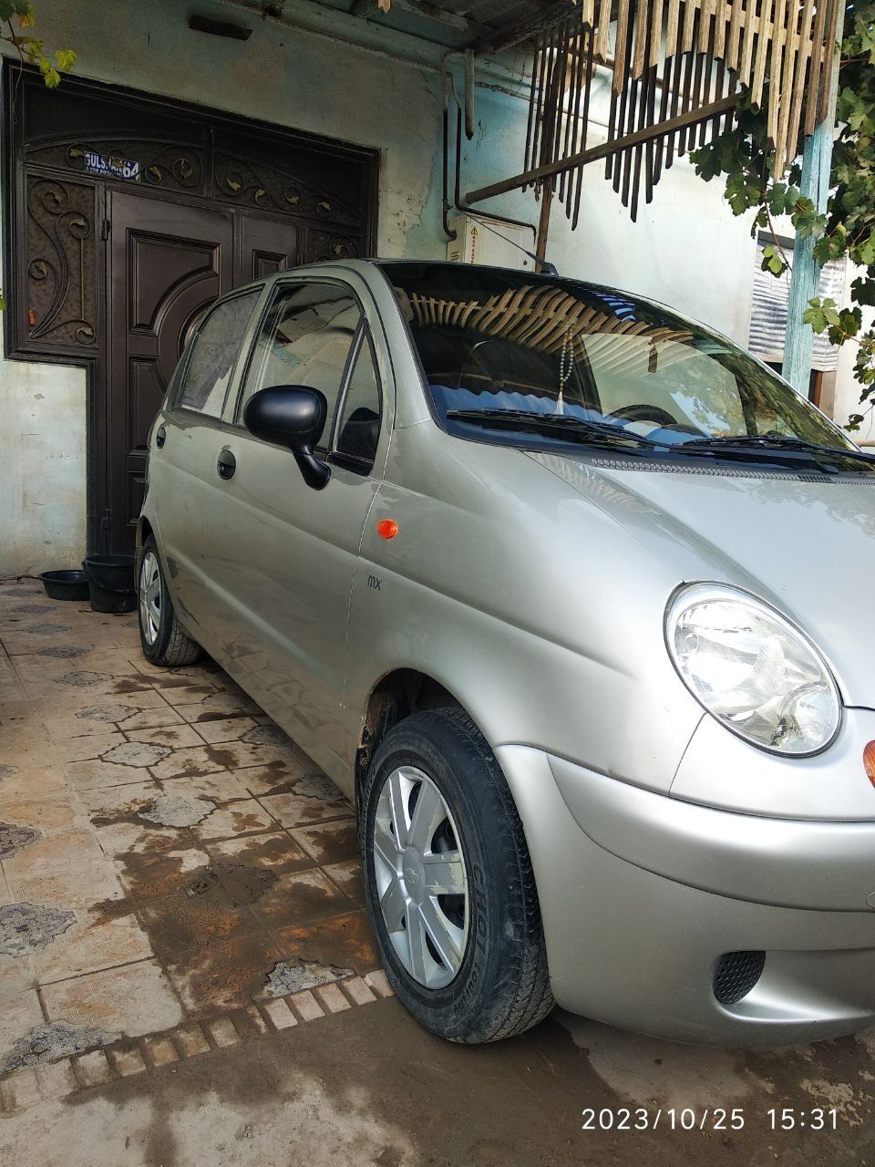 Matiz 2009 60 mln kelishiladi