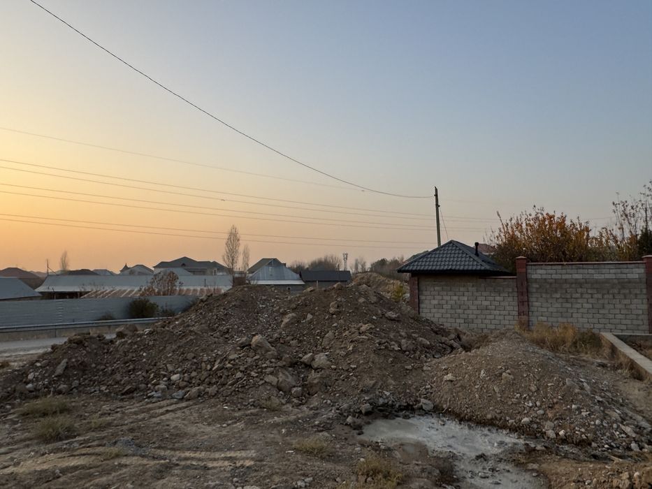 Топрақ тегін беремін алып кет