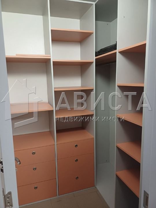 2-стаен в София-Зона Б19 площ 74 цена 1300