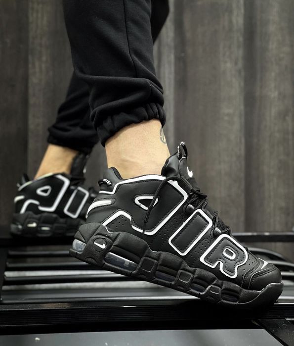 N17-Nike Air More Uptempo черни дамски маратонки