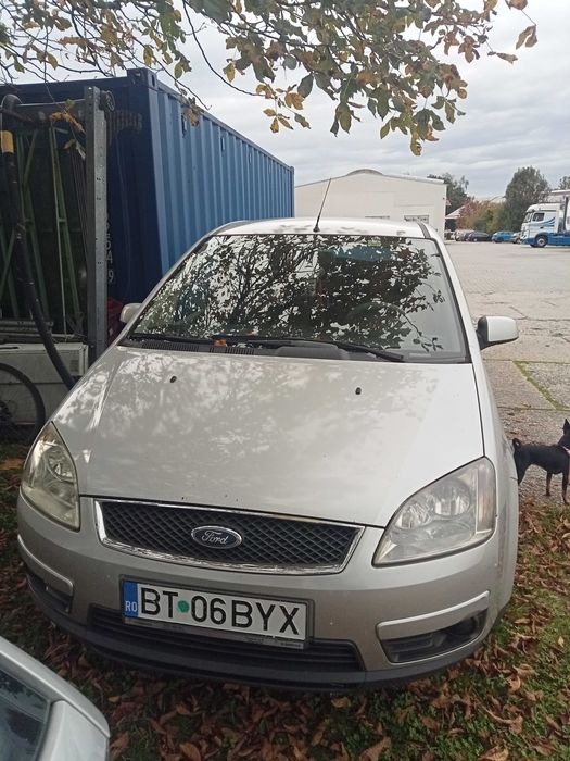 Vând mașină marca Ford focus cmax