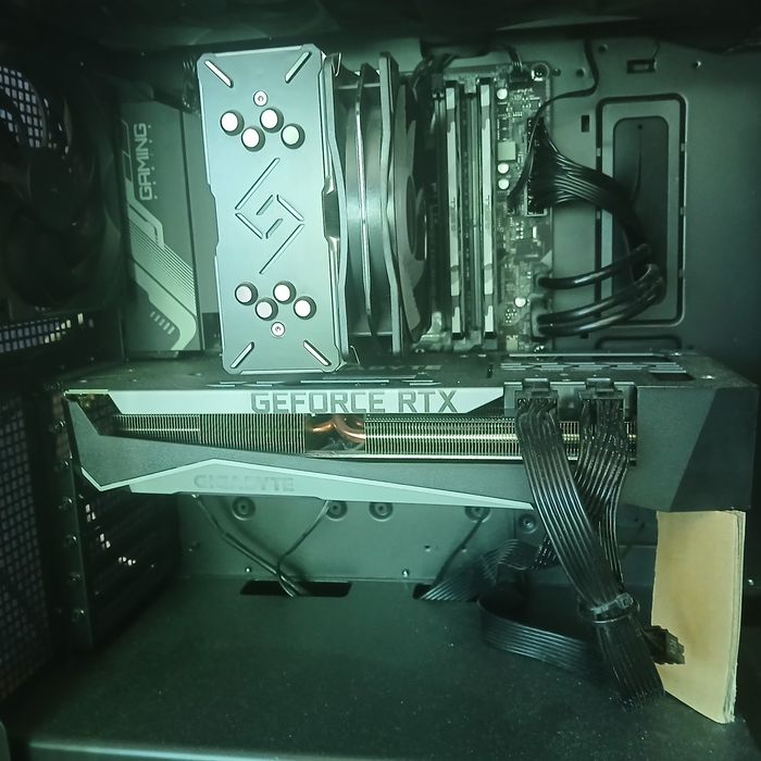 Видеокарта Gigabyte RTX 3070 ti