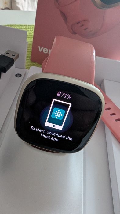 Fitbit VERSA 3 |Google|