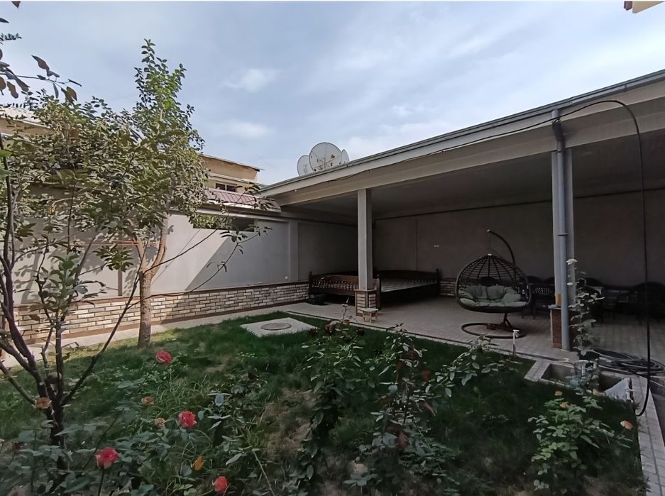 Уй сотилади Янги хаёт тумани Олчазор махалла мулжал Хумо-мед клиникаси