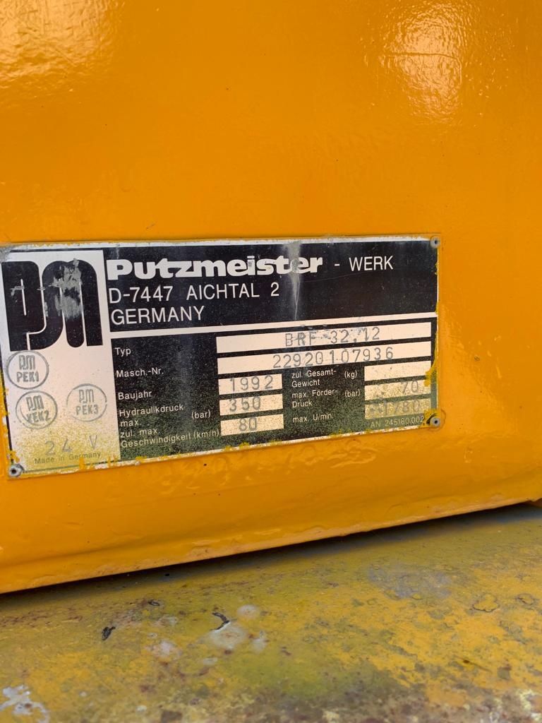 Urgent Pompa beton Putzmeister 32ml Pret 45 mii € Schimb auto avariat