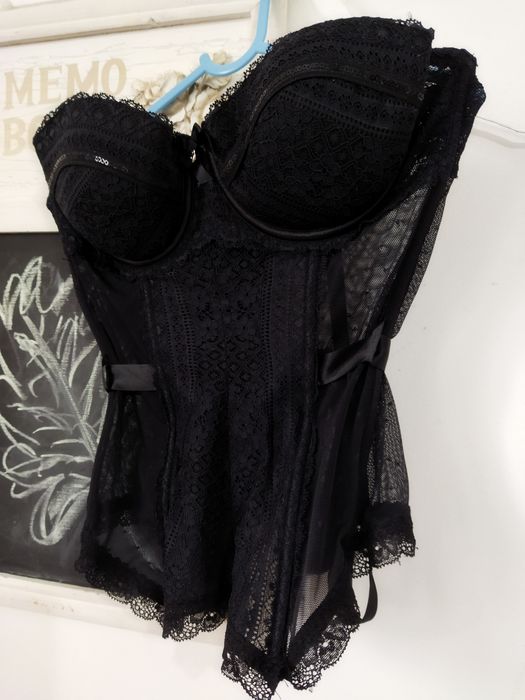 Corset sexy dantela neagra mărimea Xs-S 34/36
