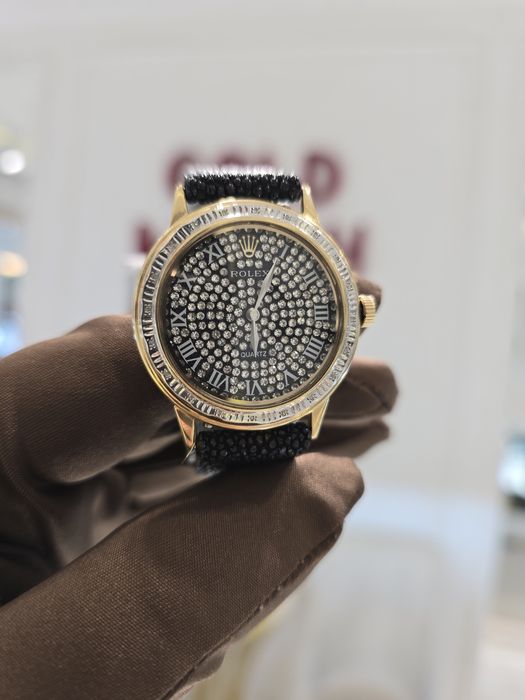 Женская модель Ролексов с очень красивыми циферблатами