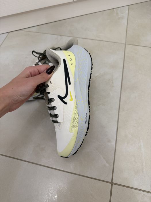 Дамски нови оригинални маратонки Nike Air Zoom Pegasus Shield 37,5