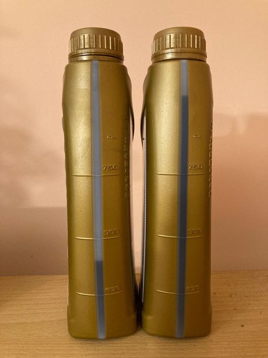 Моторно масло ENEOS 5w40 1L Japan