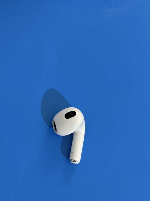 Правая сторона Air Pods 3 , оригинал