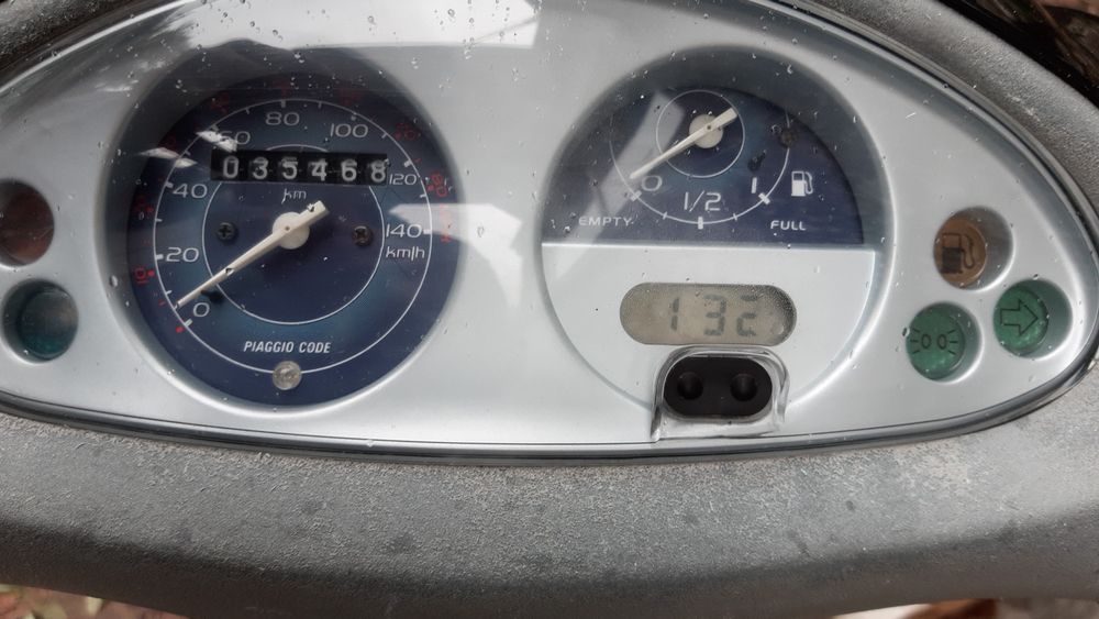 Scuter Piaggio fly 150 cmc 4t cu carte RAR ITP și fiscal