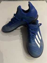 Футбольные бутсы adidas 38 р