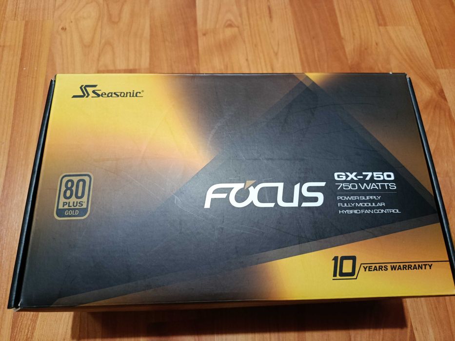 Sursă Seasonic Focus GX, 80+ Gold, 750W la cutie în garanție