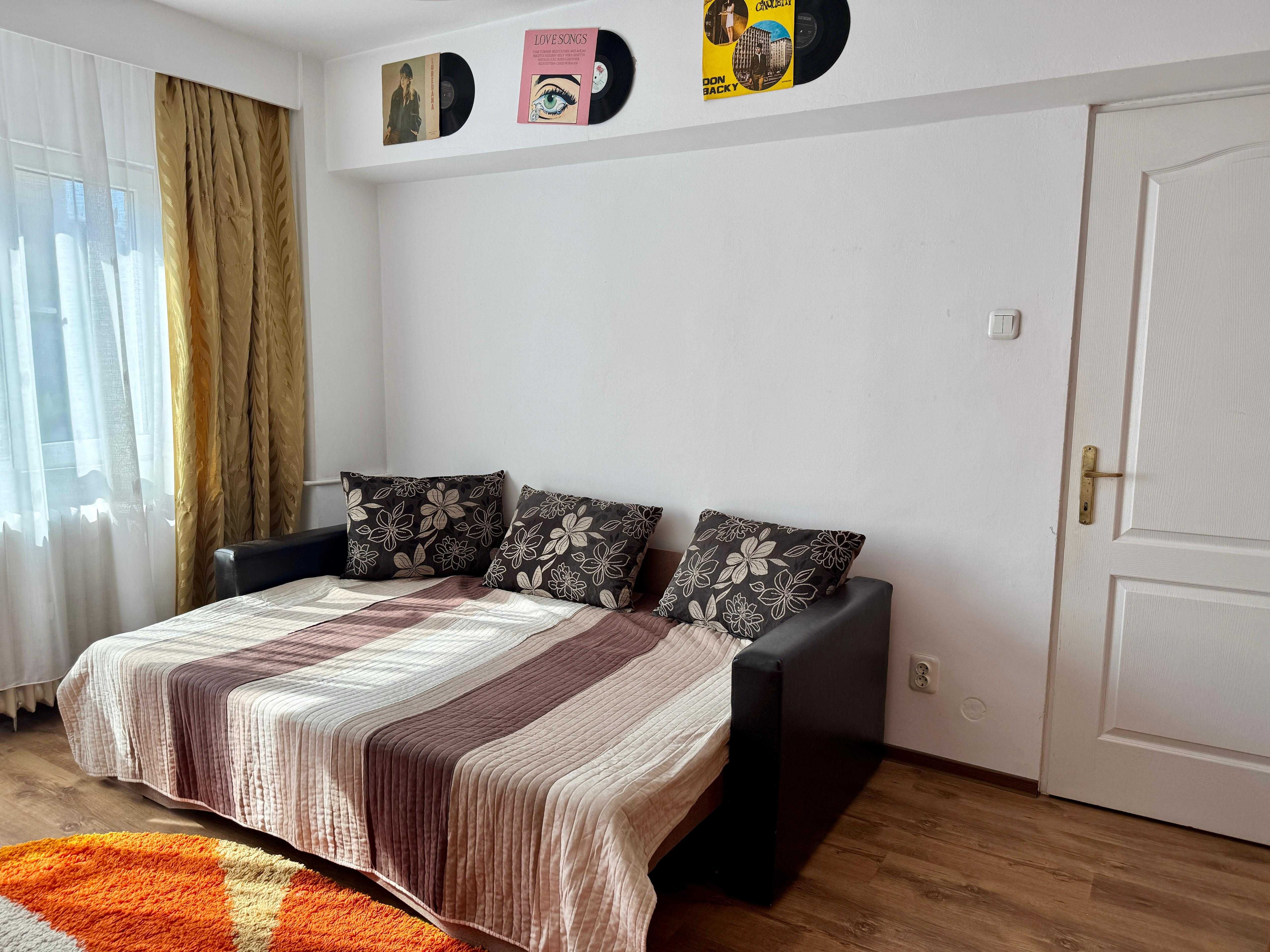 PF Inchiriez apartament 2 camere – doar pentru fete, FARA AGENTII