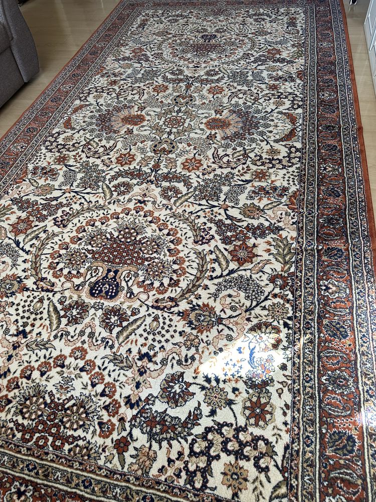 Ковер турецкий (срочно продам 2*4)