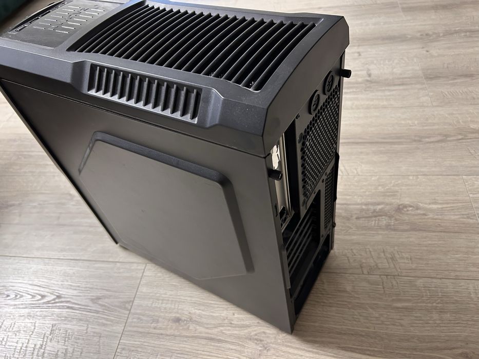 Carcasa Zalman Z3 Plus