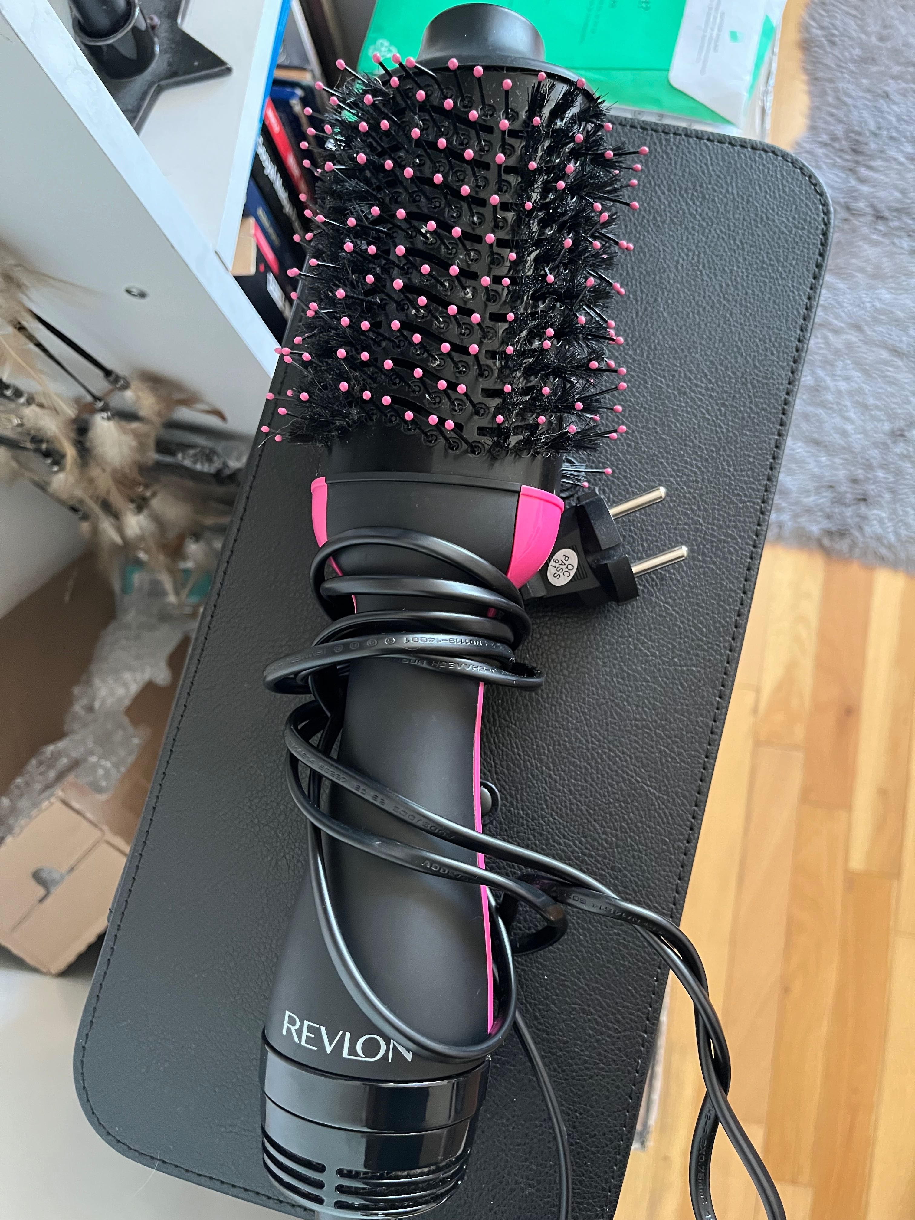 REVLON Pro Collection One-Step Hair Dryer & Volumizer, RVDR5222E